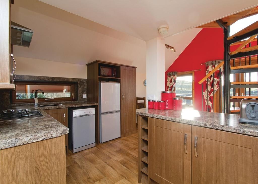 Nunland Hillside Lodges Holywood  Стая снимка